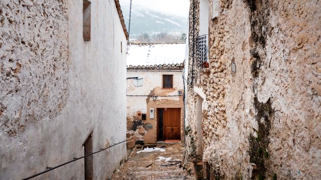 Casas de piedra en una localidad valenciana