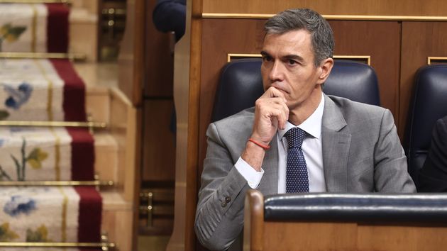 Sánchez abre un periodo de reflexión sobre un posible adelanto electoral tras caer los decretos de vivienda