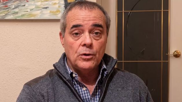 Carlos Tena, jubilado
