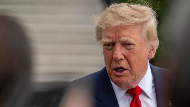 Estados Unidos amenaza a Sánchez con un ‘tasazo’ de 180.000 euros por barco español que llegue a sus puertos