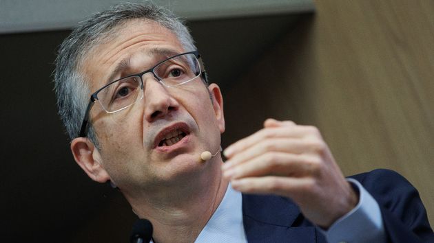 Pablo Hernández de Cos, durante una charla a estudiantes