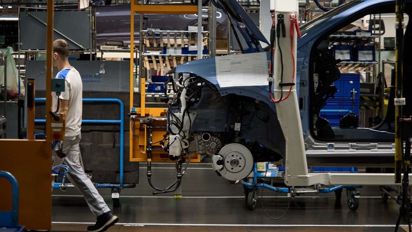Volkswagen plantea congelar el sueldo de 600.000 trabajadores hasta 2030 y el plan podría afectar a SEAT