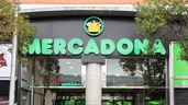 Fachada de un supermercado Mercadona