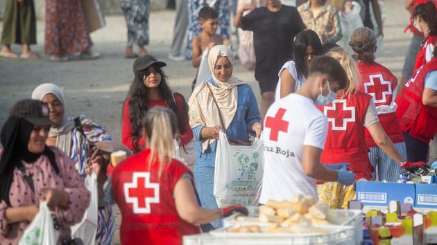 Reparto de alimentos en Ceuta