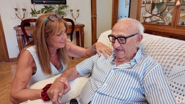 Retiran el Ingreso Mínimo Vital a una mujer que avisó de que su padre se había ido a vivir con ella y el TSJ de Madrid confirma que debe devolver más de 5.300 euros