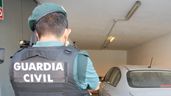 Un agente de la Guardia Civil
