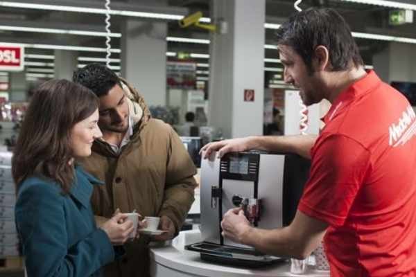 empleado mediamarkt