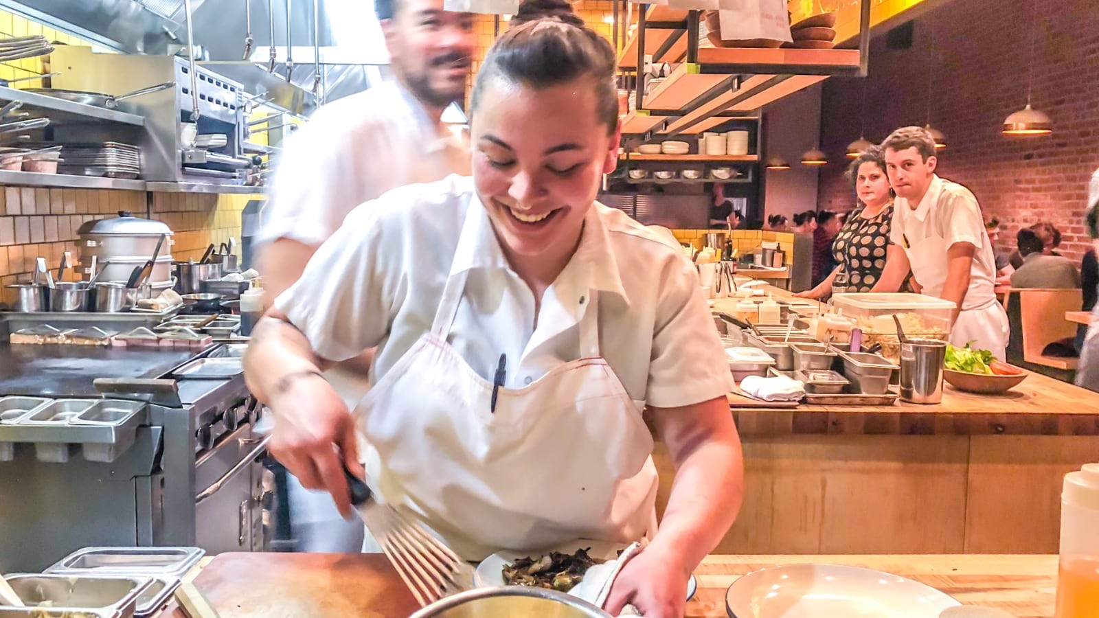 Empleo Madrid: Fitur publica una oferta de empleo para hostelería