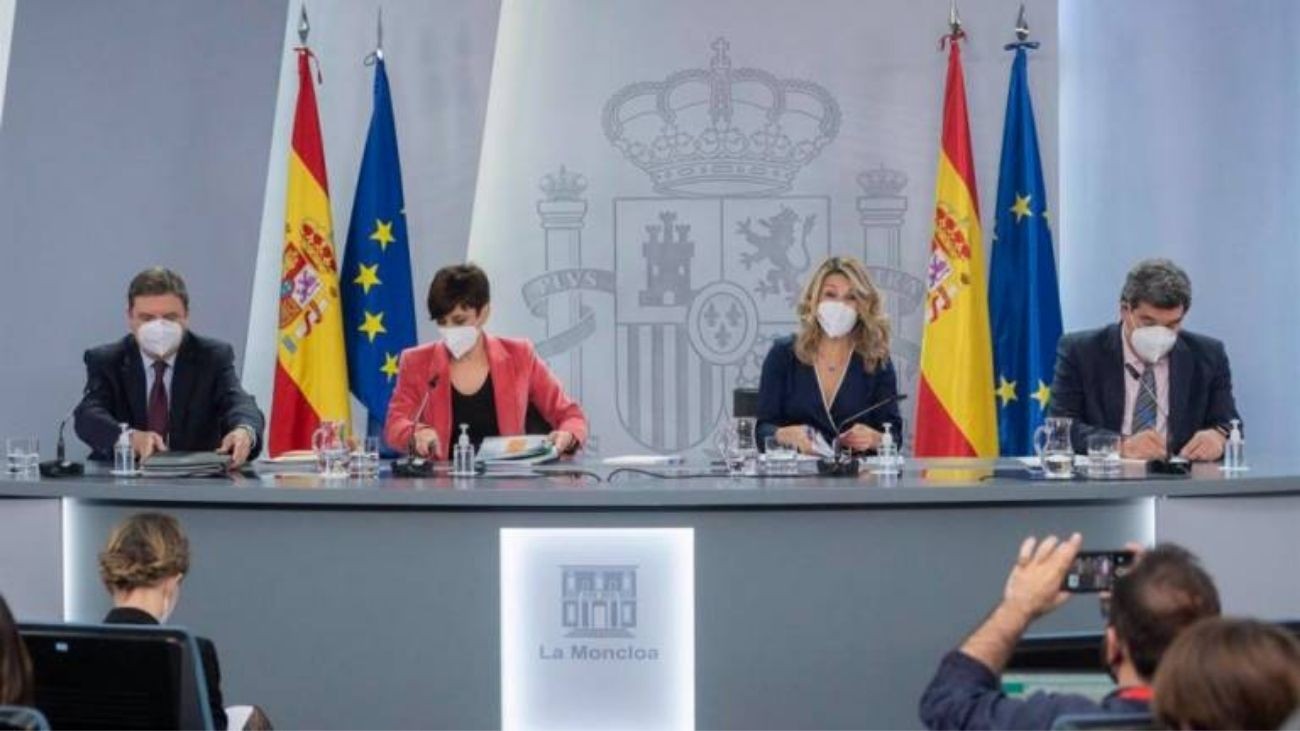 Aprobada la reforma laboral por el Gobierno: en vigor a partir de 2022 y fin al contrato temporal
