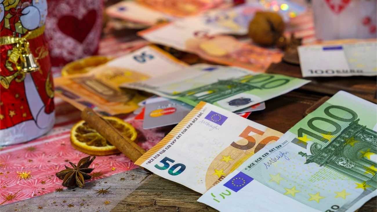 Los derechos laborales de los trabajadores: ¿Qué pasa con la paga extra en el ERTE?