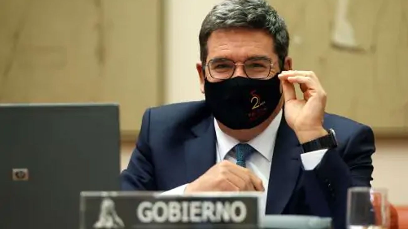 Escrivá quiere ahogar a los autónomos con cuotas de entre 184 y 1.267 euros mensuales