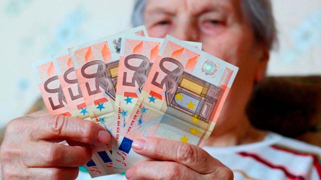 Estos son los pensionistas que cobrarán desde hoy la paguilla de las pensiones