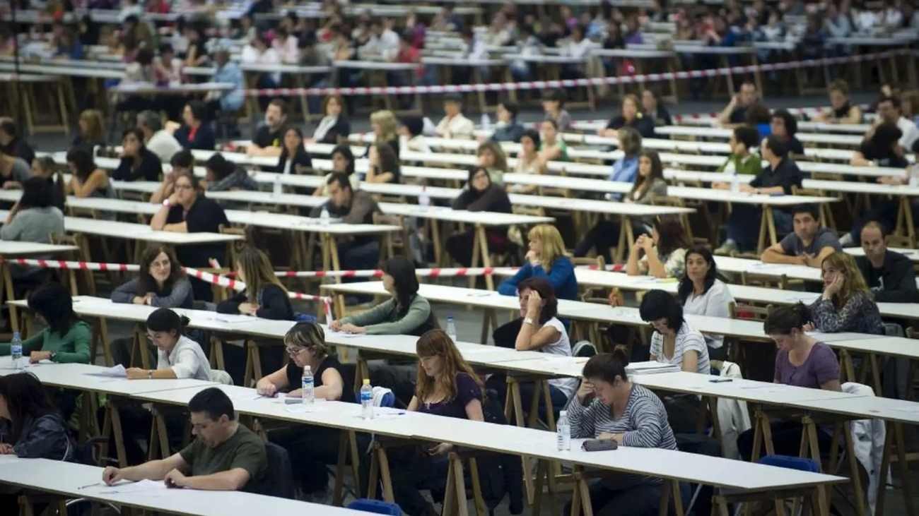 Oposiciones para interinos 2022: el porqué de los requisitos ‘discriminatorios’ para conseguir una plaza