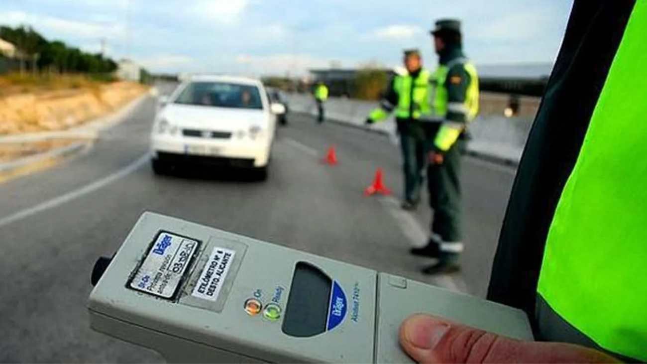 Cuántas cervezas dan positivo en un alcoholímetro: la Guardia Civil lo explica