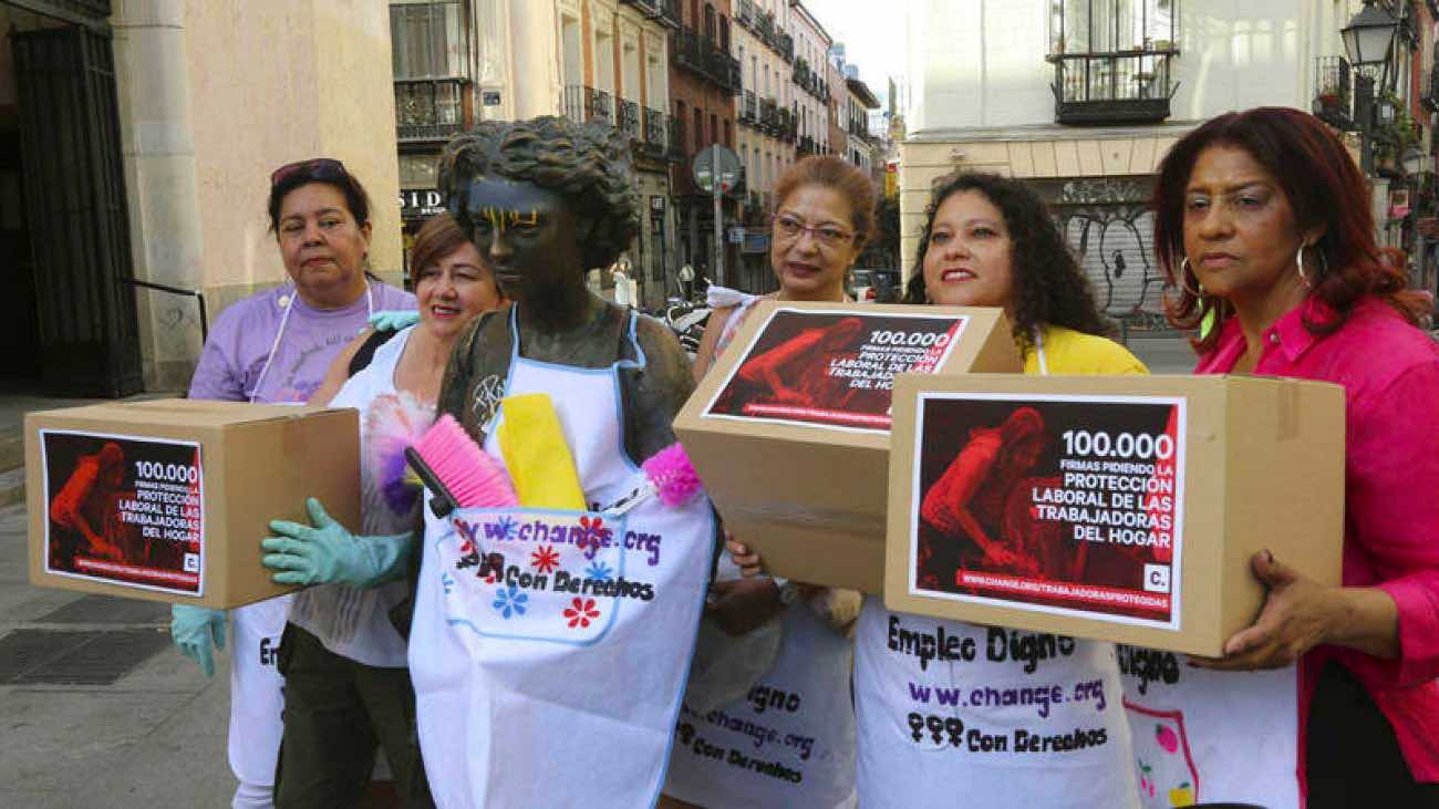 España discrimina a las empleadas del hogar por negarles el paro: así lo concluye la justicia europea