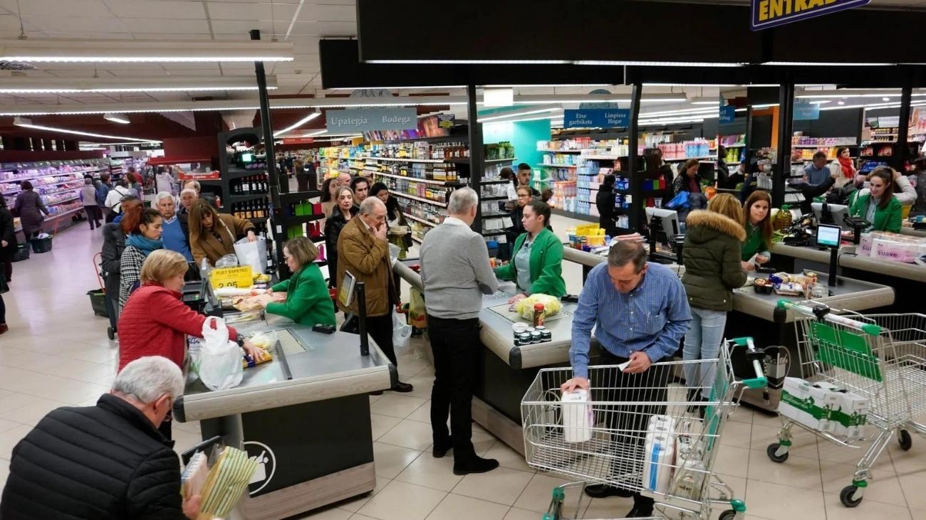 Así afecta la guerra entre Rusia y Ucrania a Mercadona, Lidl o Carrefour: falta de suministros y problemas logísticos