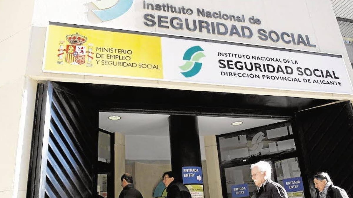 Cuándo se cobra el Ingreso Mínimo Vital en abril: estas son las fechas de ingreso de cada banco