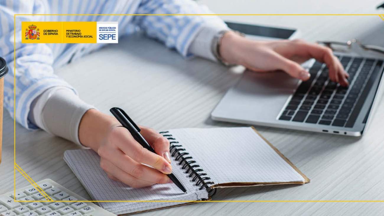 Los 7 cursos gratuitos del SEPE imprescindibles para mayores de 52 años en búsqueda de empleo