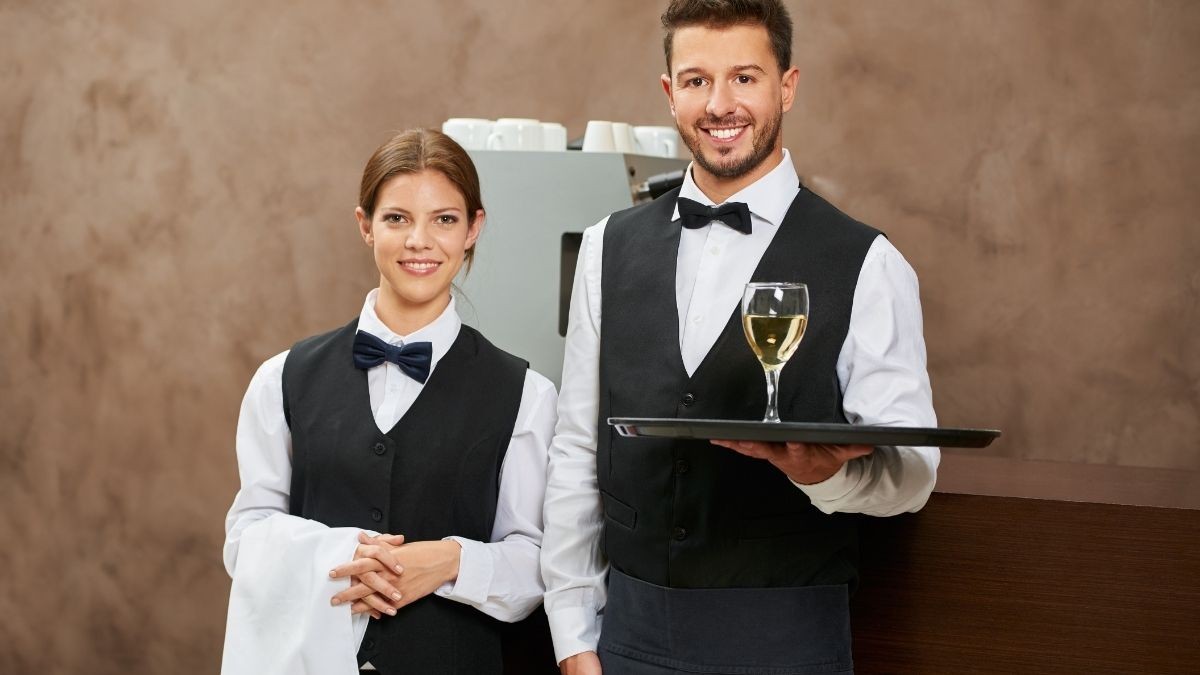 Se necesitan 20 Mozos de Hotel en diferentes puntos de la provincia de Cádiz