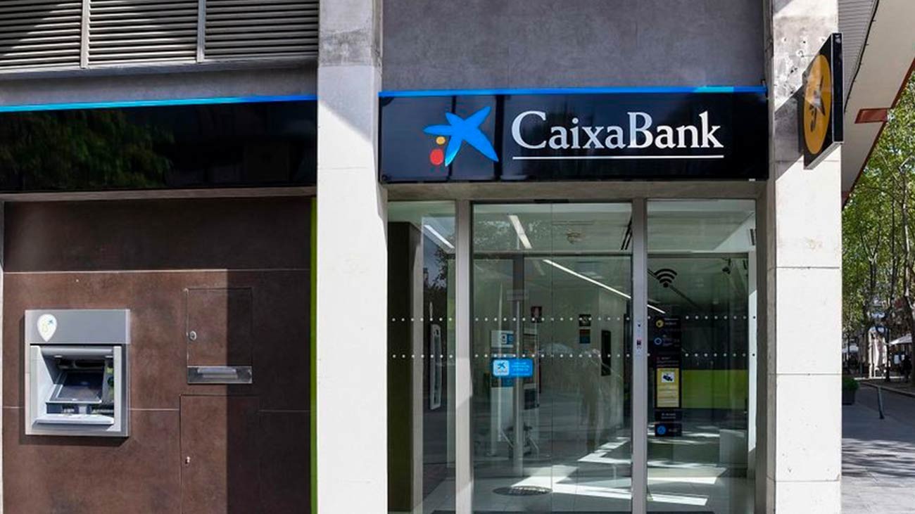 Este es el nuevo horario de La Caixa para atender a los jubilados en caja