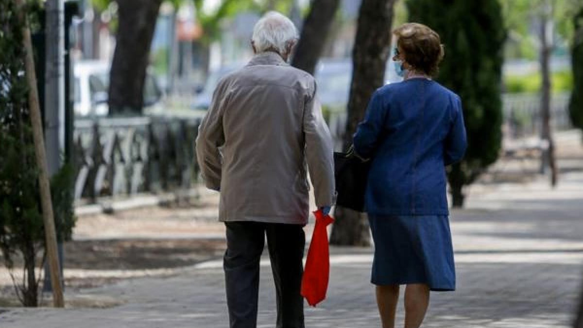 Esta es la pensión que deben cobrar las personas que no han cotizado lo suficiente