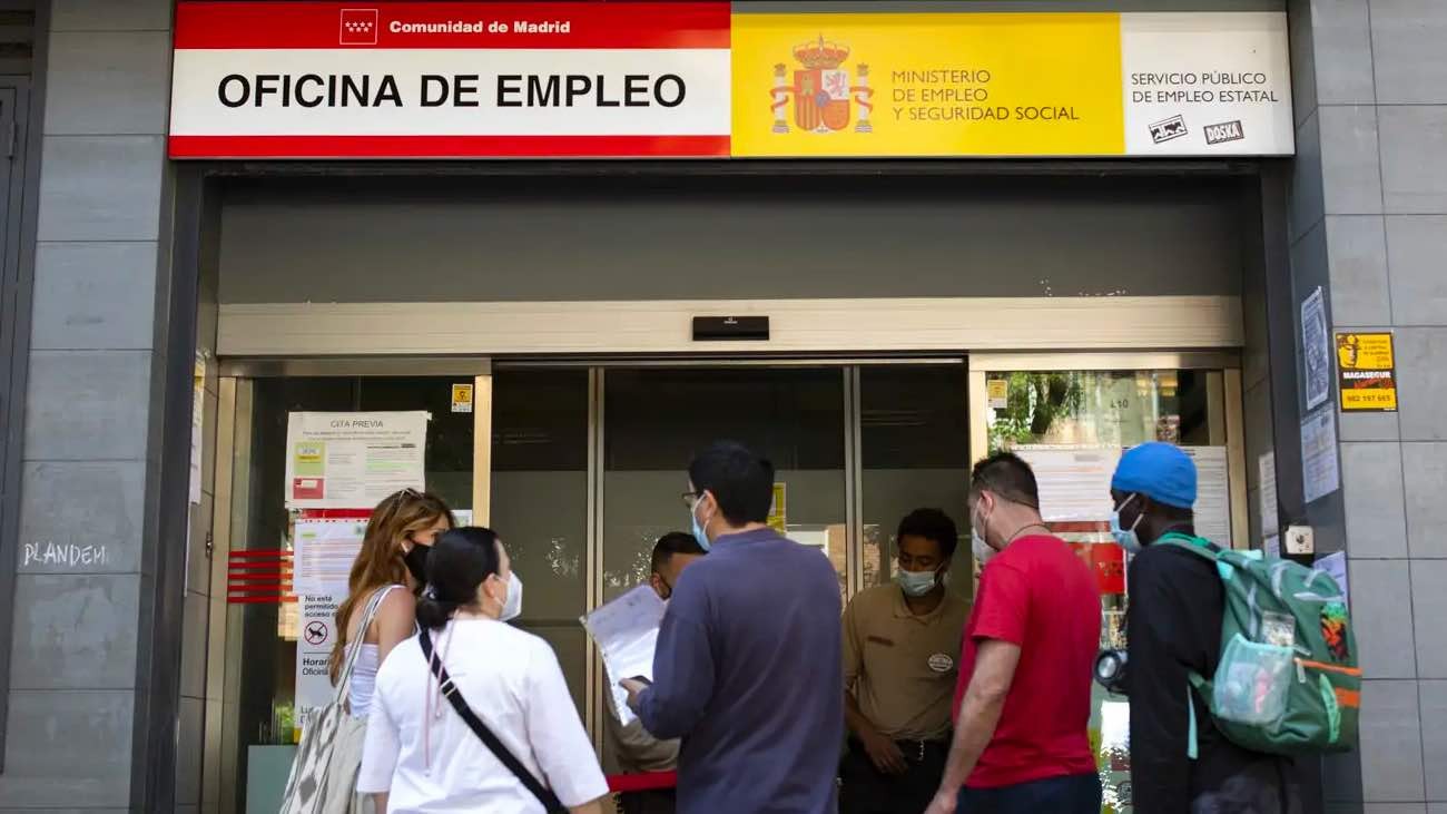 Empleadas del hogar: cuantía y duración del paro al que podrán acceder por primera vez en la historia