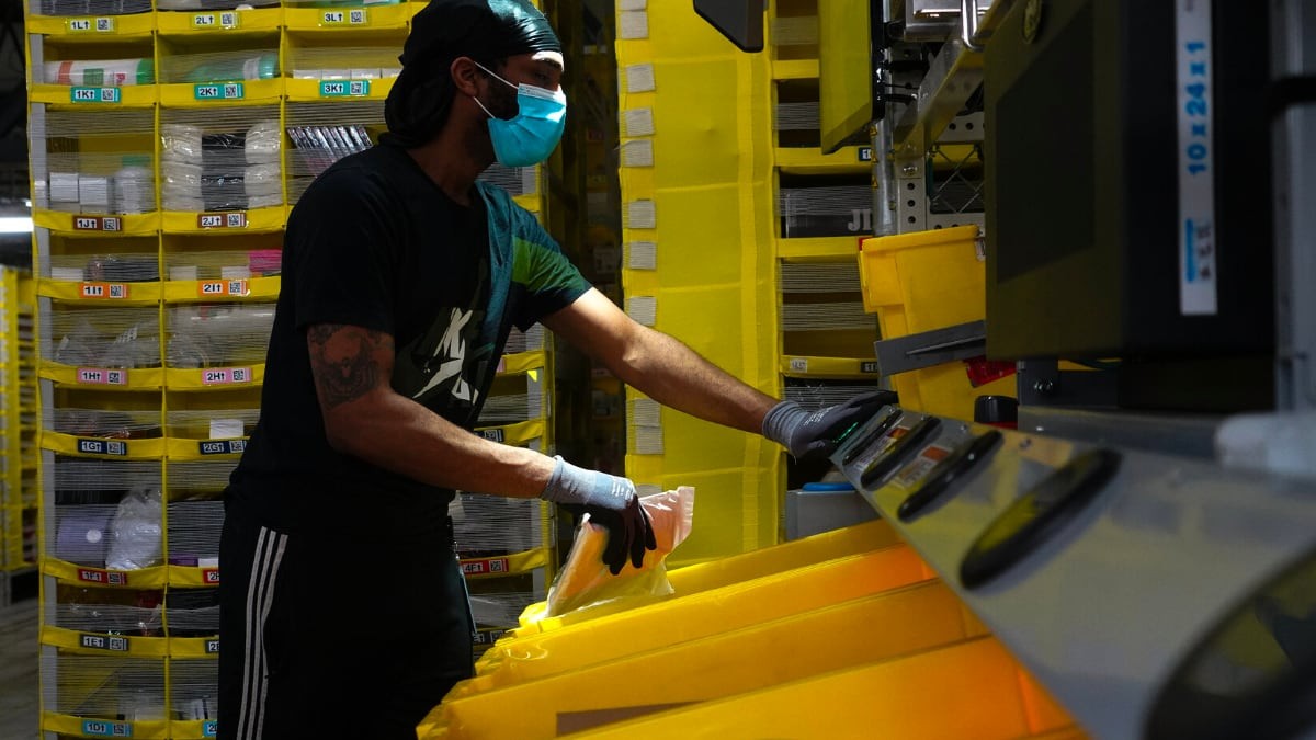 Amazon lanza una oferta de empleo con 120 puestos de trabajo en Madrid