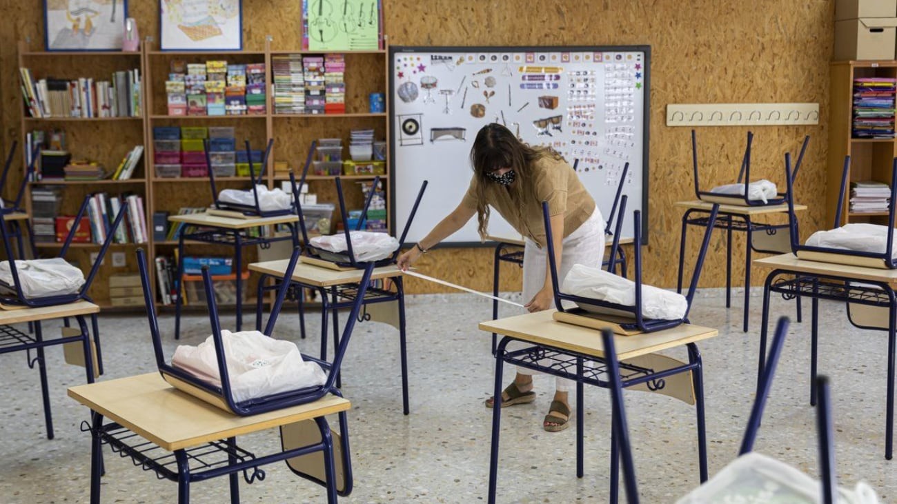 El SAE oferta en Almería 6 puestos de trabajo como Ordenanzas