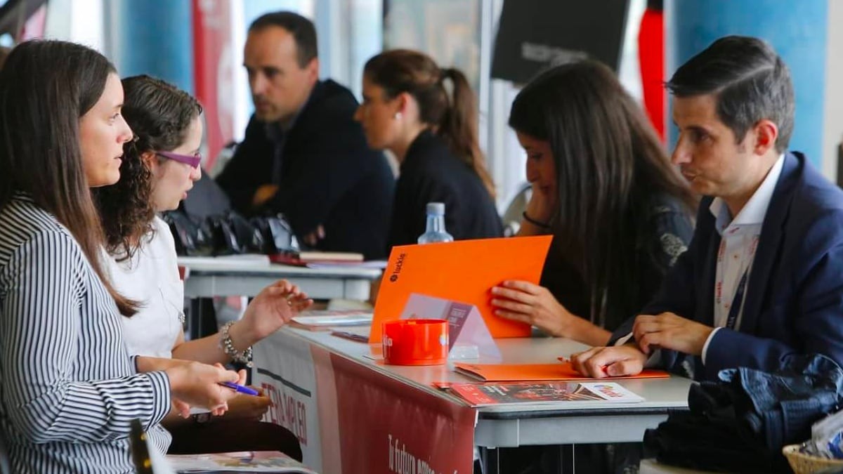 El Ayuntamiento de Valencia contratará a 100 jóvenes menores de 30 años desempleados