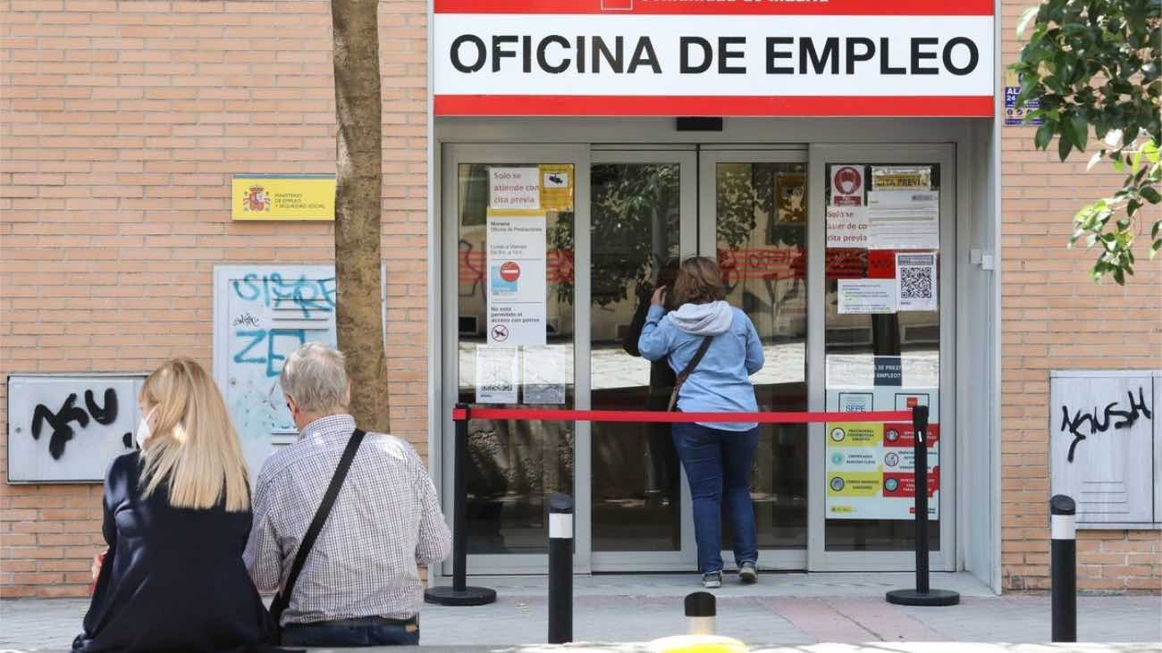 Cuántas veces pueden solicitar el subsidio para mayores de 52 años los trabajadores fijos discontinuos