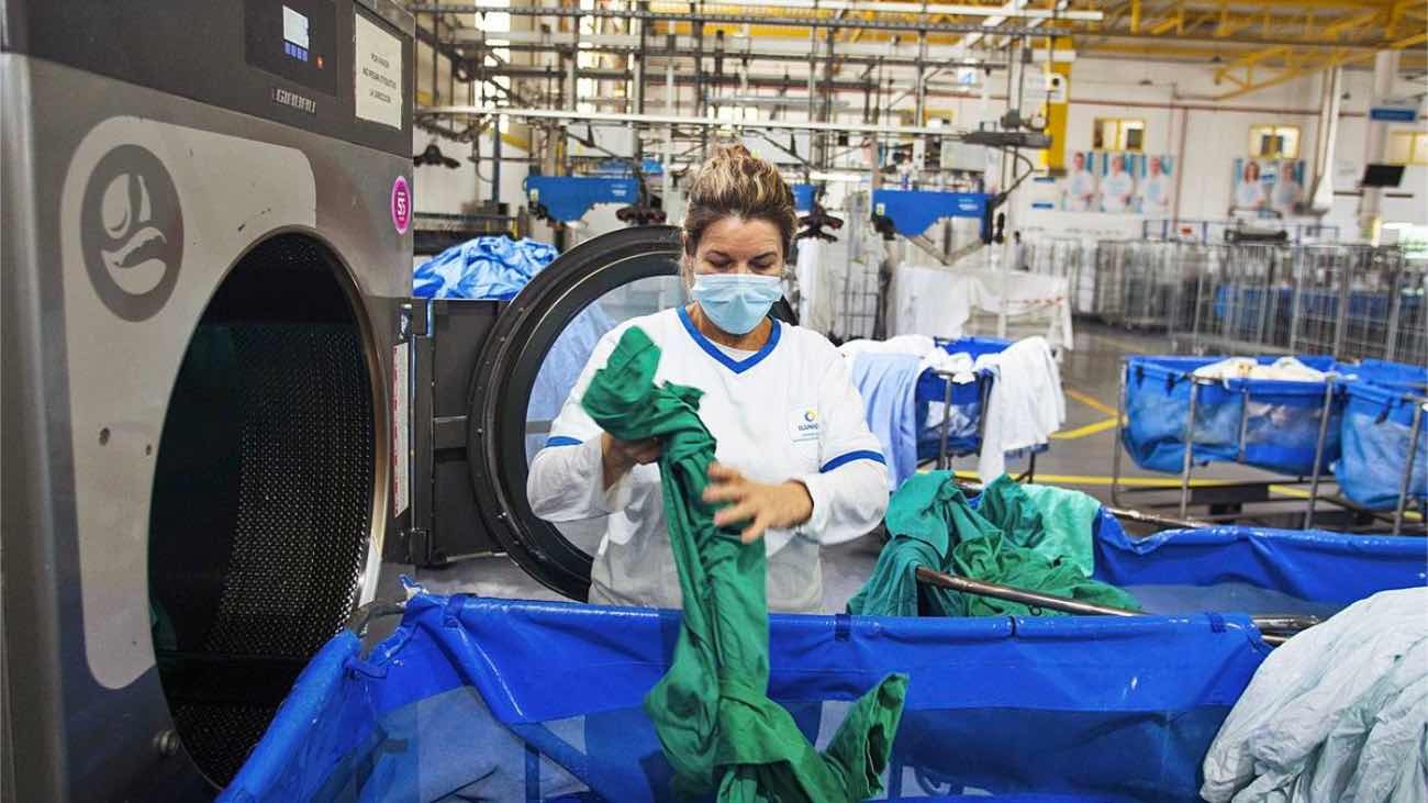 Se buscan trabajadores en Ilunion: 225 empleos con sueldos de 1.200 euros