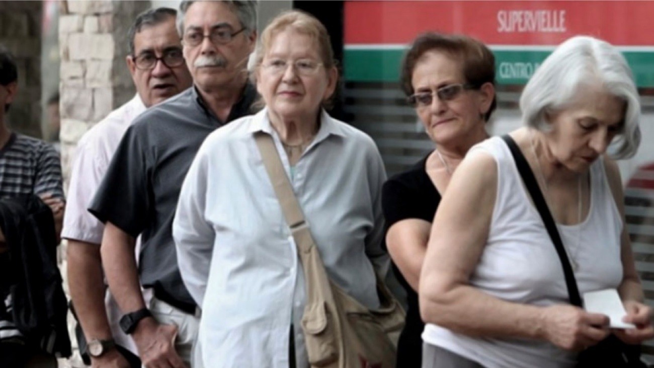 Estos son los trabajadores que no podrán jubilarse hasta los 66 años y cuatro meses
