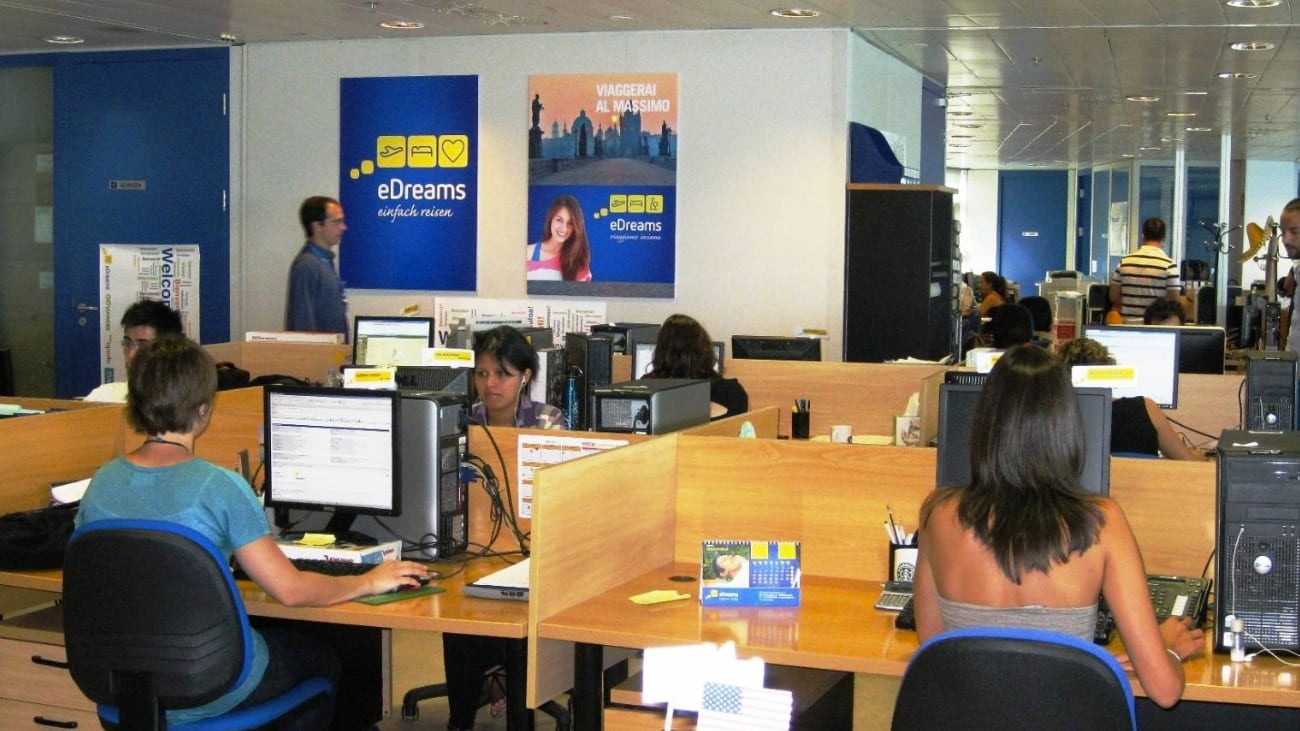 Oferta de empleo en Barcelona para 100 personas en eDreams