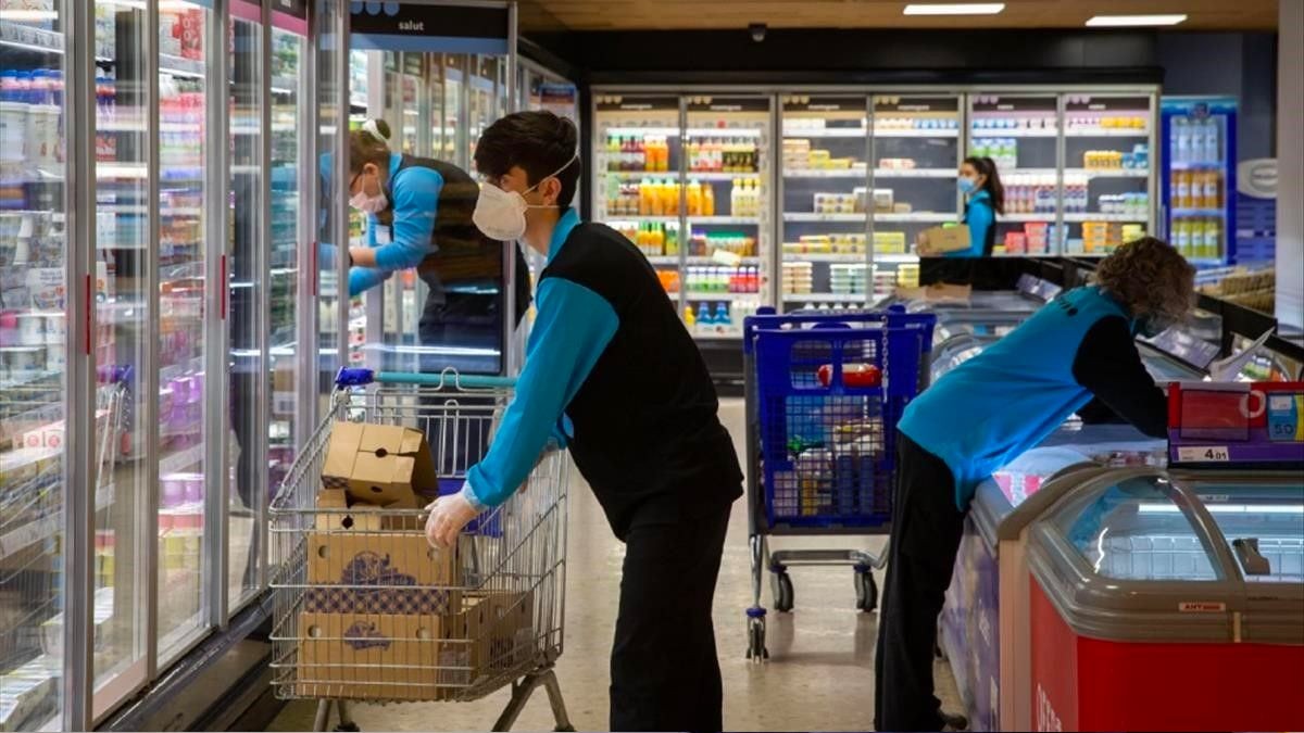 Supermercados Aldi y Dia buscan personal y lanzan decenas de ofertas de empleo