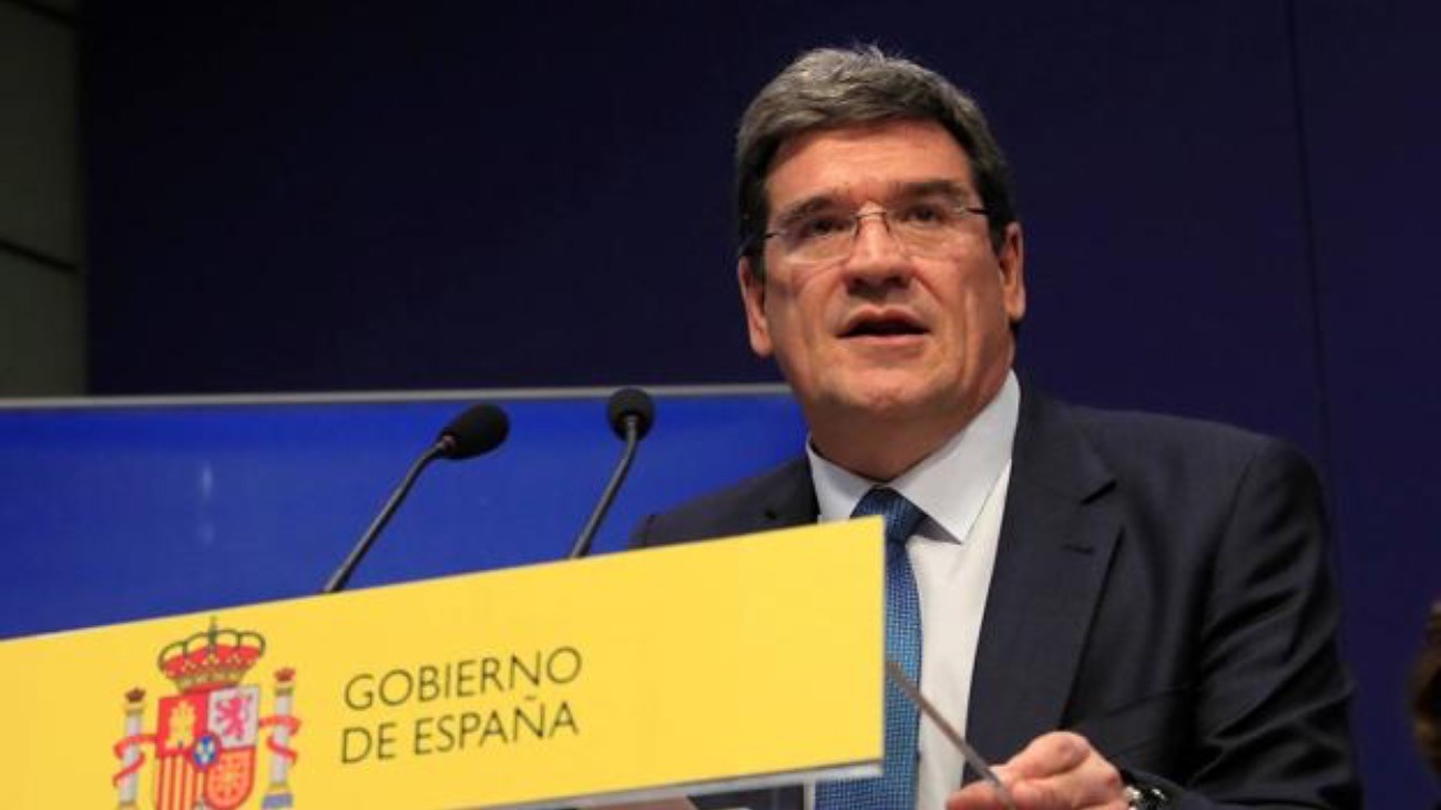 Escrivá da el visto bueno a que las cotizaciones de los autónomos se revisen en tres años