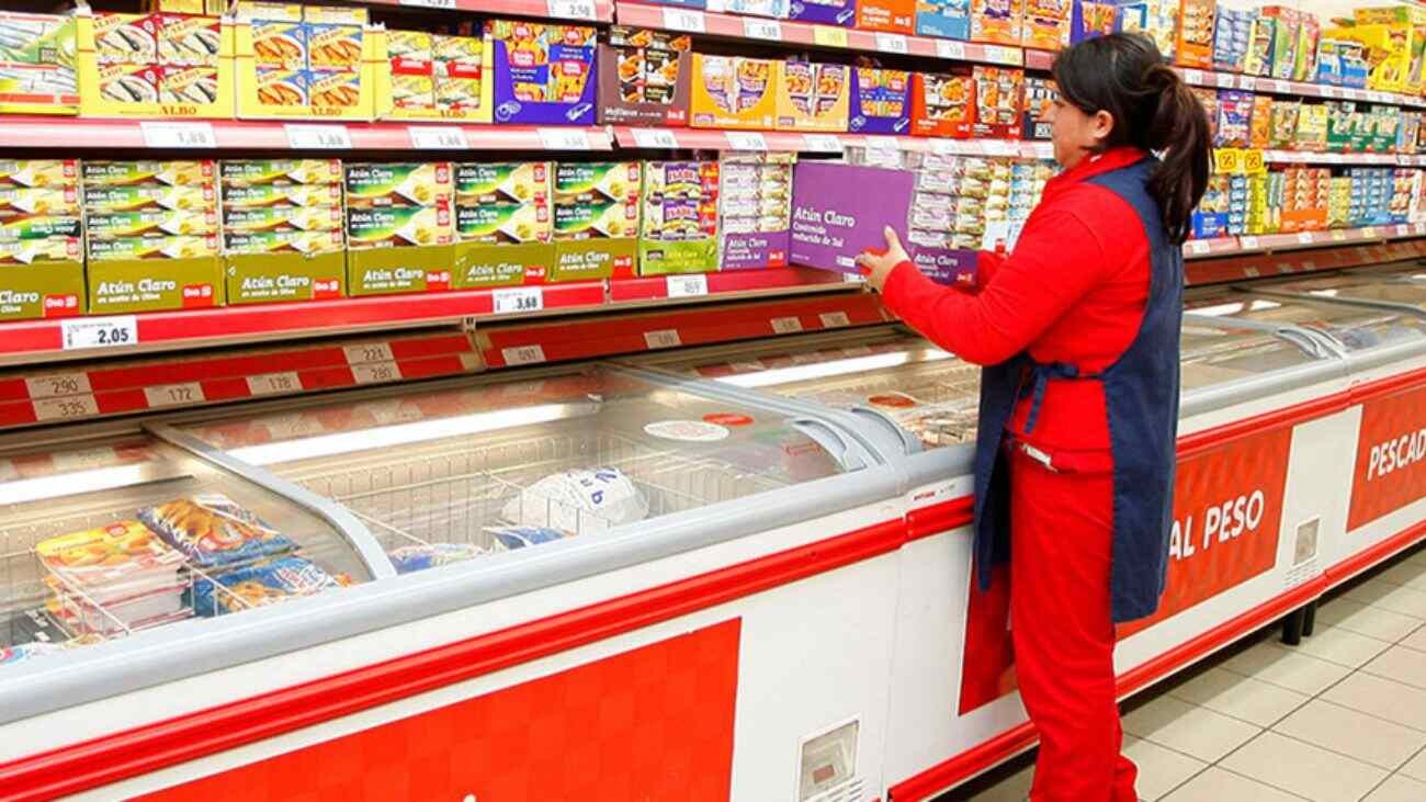 Supermercados DIA necesita contratar a 1.000 personas para la campaña de verano