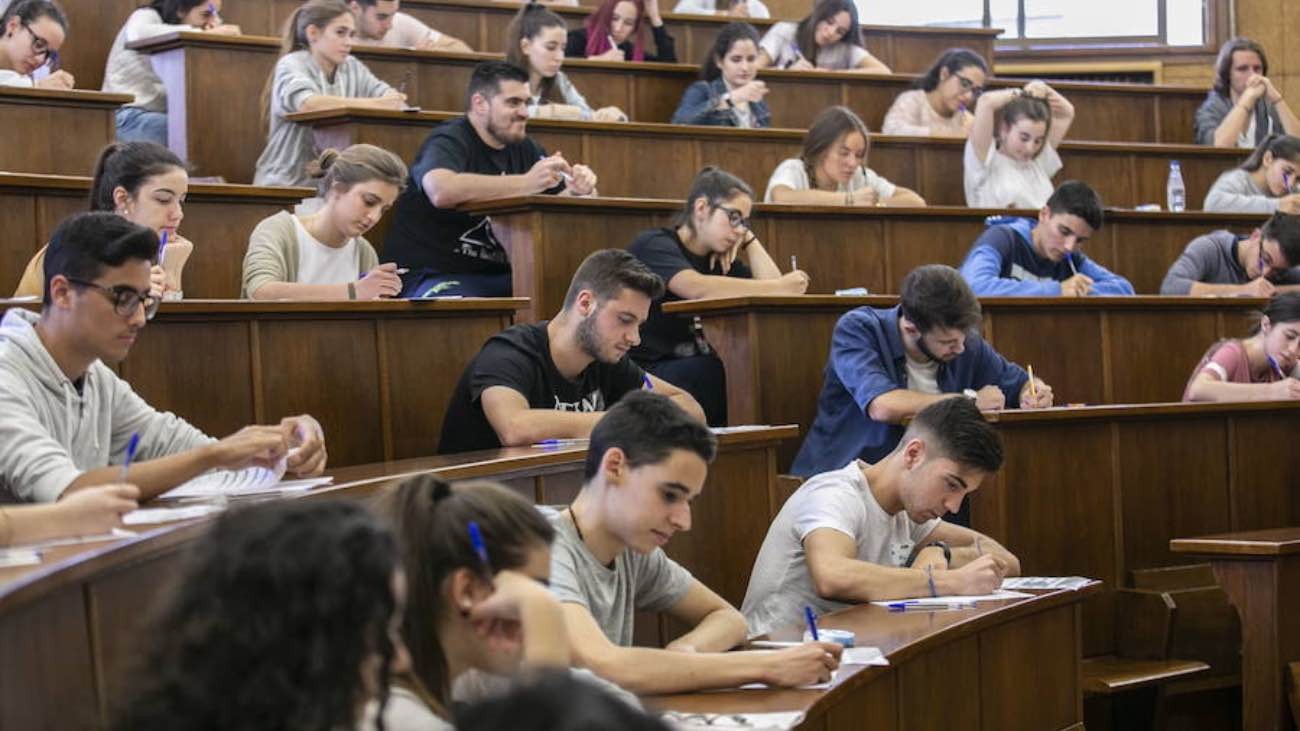 ¿Cuáles son las notas de corte de la Universidad de Granada?