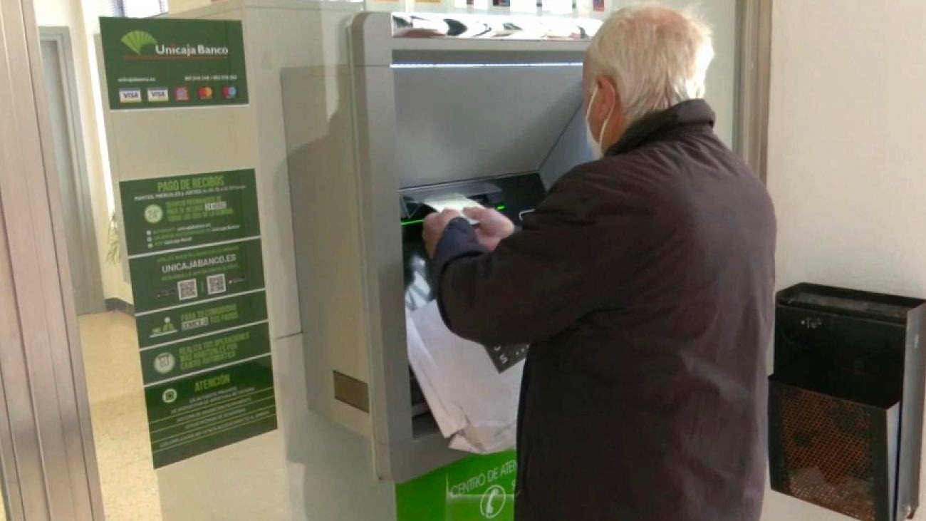 Pensiones no contributivas: hoy se aprueba su subida del 15%