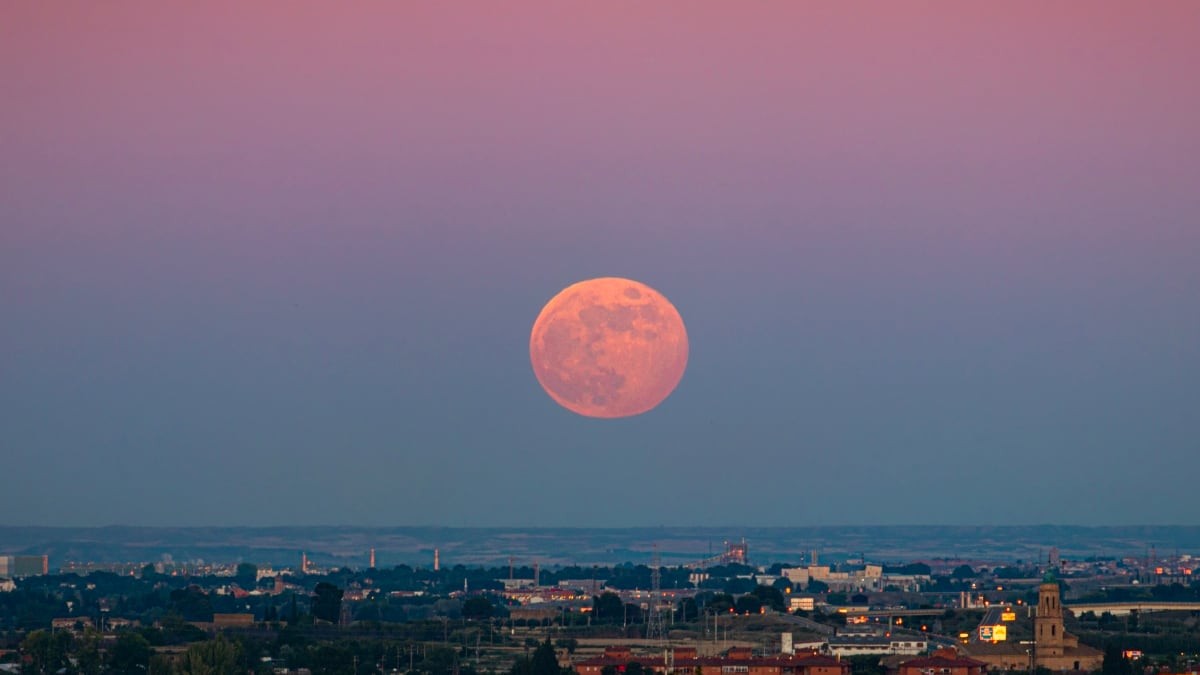 Superluna de Ciervo en Madrid 