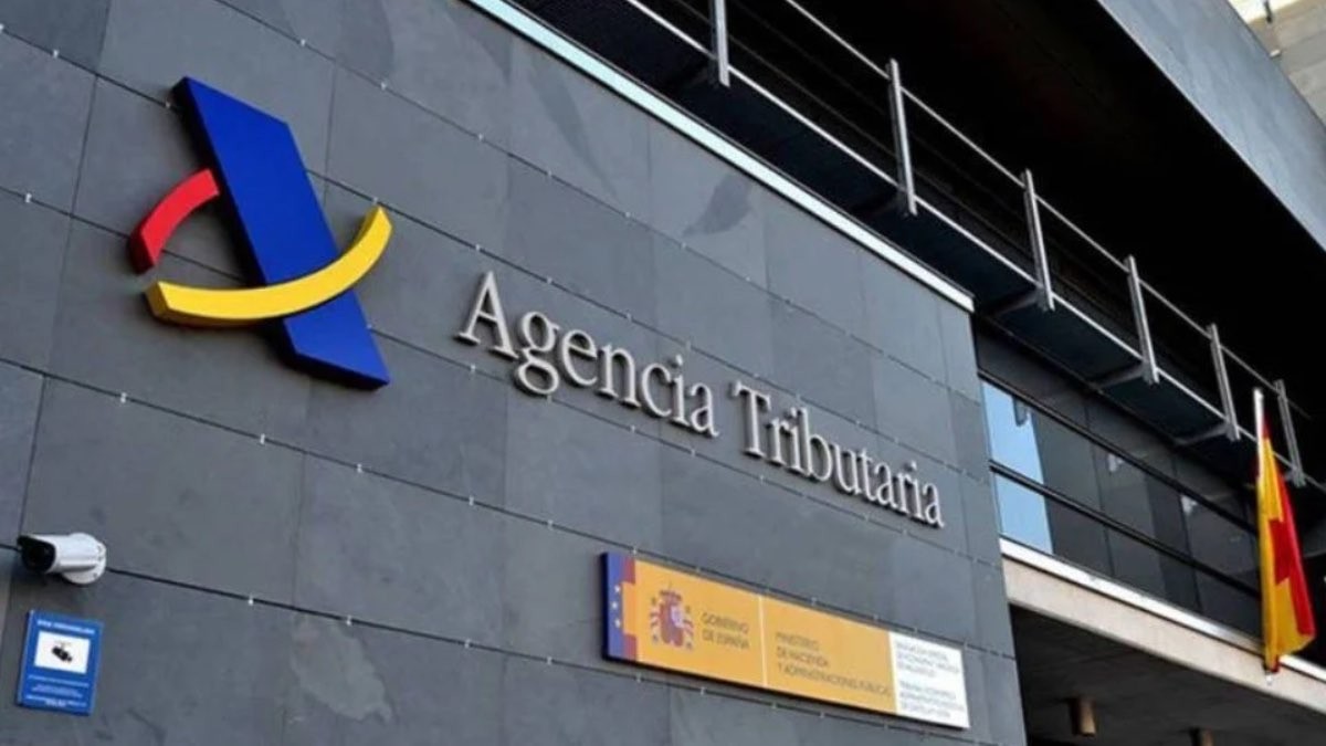 Vacaciones fiscales para autónomos: cómo solicitar los 30 días de cortesía de Hacienda
