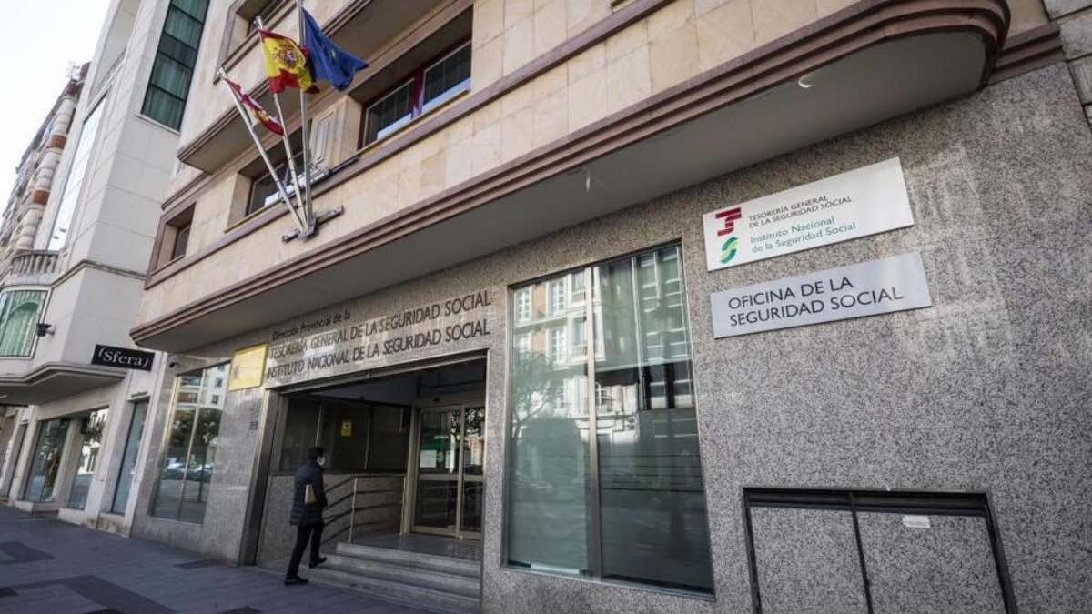 La TGSS avisa a las personas que empiezan a trabajar y no tienen número de la Seguridad Social