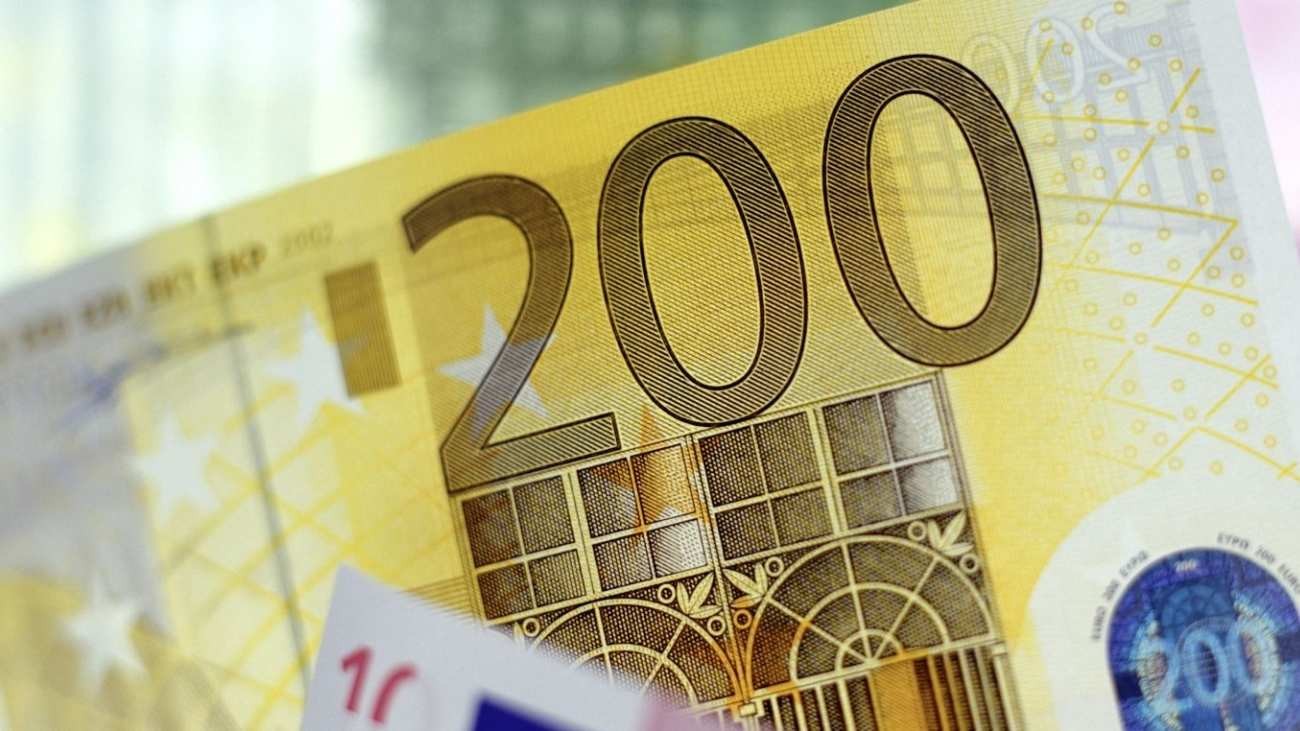 La Ayuda de 200 euros se podrá solicitar hoy: plazos, documentos y cómo acceder