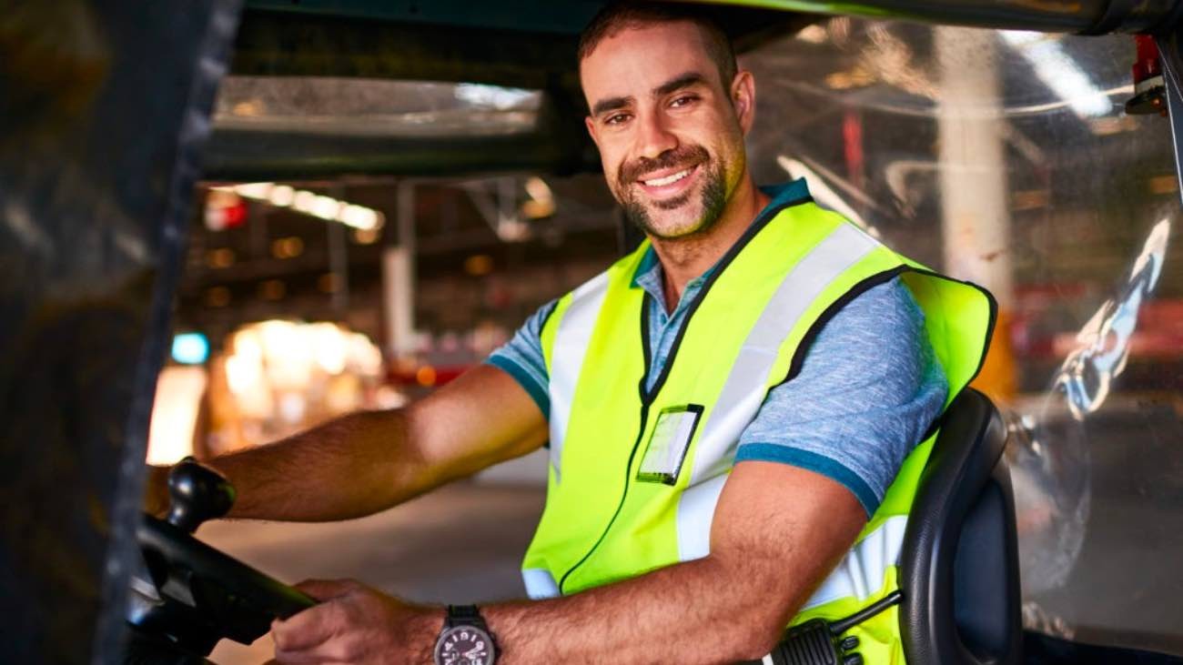 ¿Buscas trabajo de conductor? Se necesitan cubrir más de 100 vacantes en esta empresa