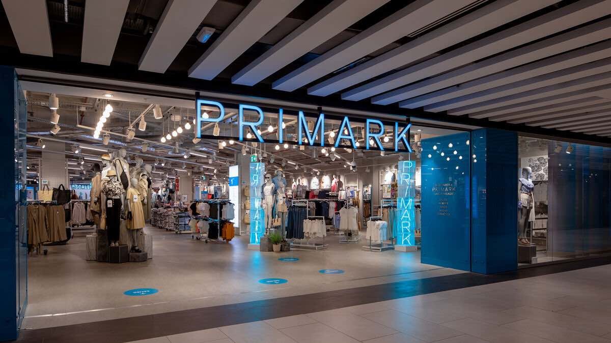 Encontrado el baratísimo vestido de Primark que busca todo Instagram