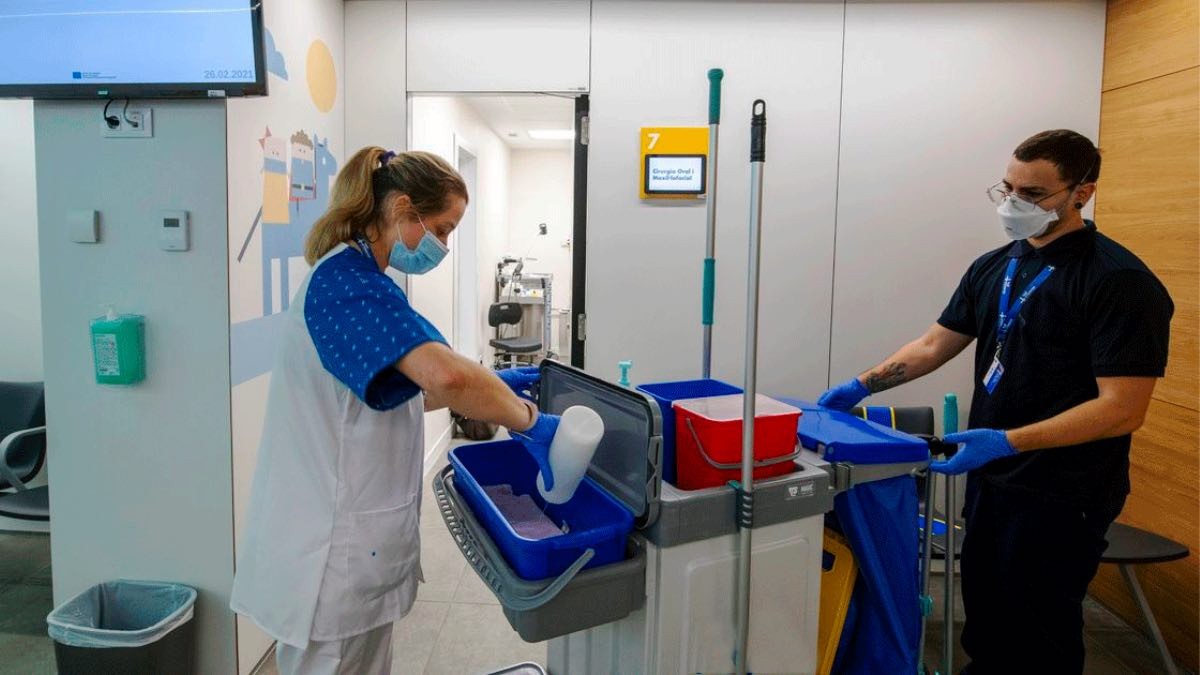 No solo buscan enfermeros: Quirónsalud necesita contratar a 335 trabajadores