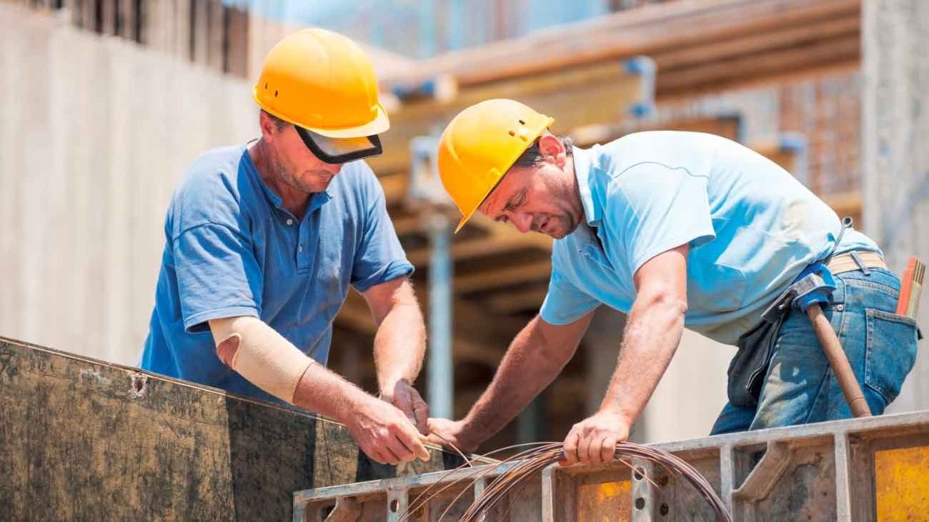 El SEPE busca albañiles y pintores y lanza esta oferta de empleo
