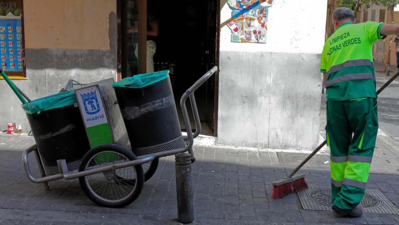 Los trabajadores de limpieza no trabajarán con altas temperaturas