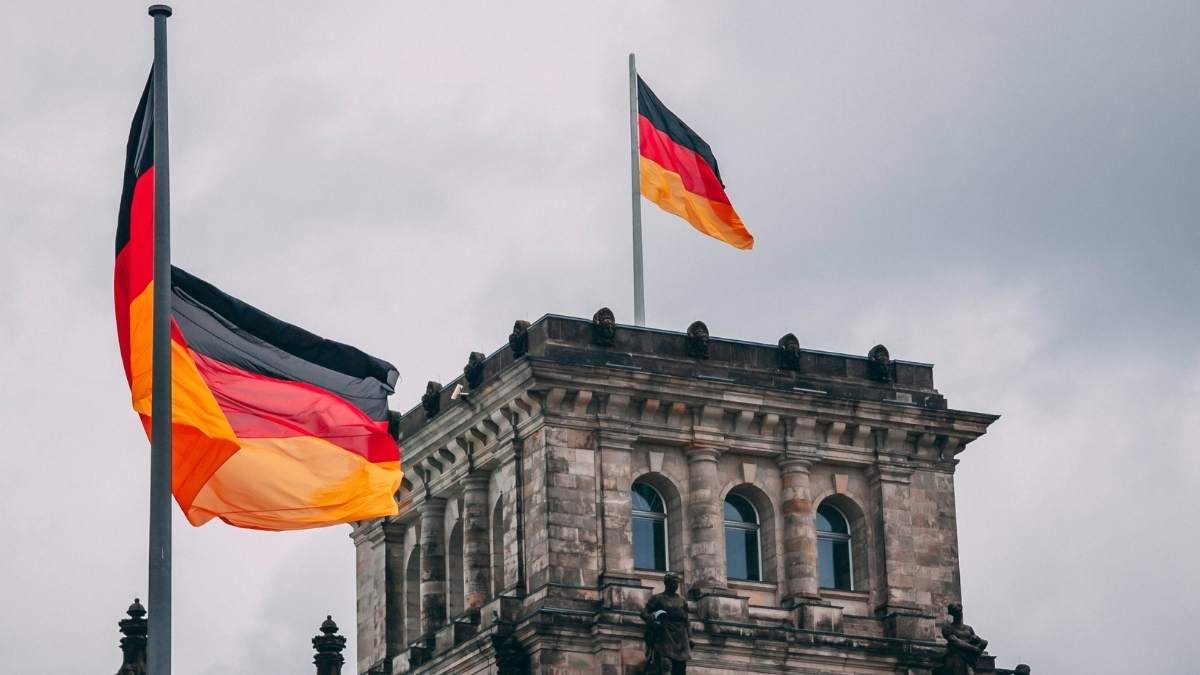 Empleo en Alemania: sube el SMI a 12 euros la hora y rebaja de impuestos para paliar la inflación