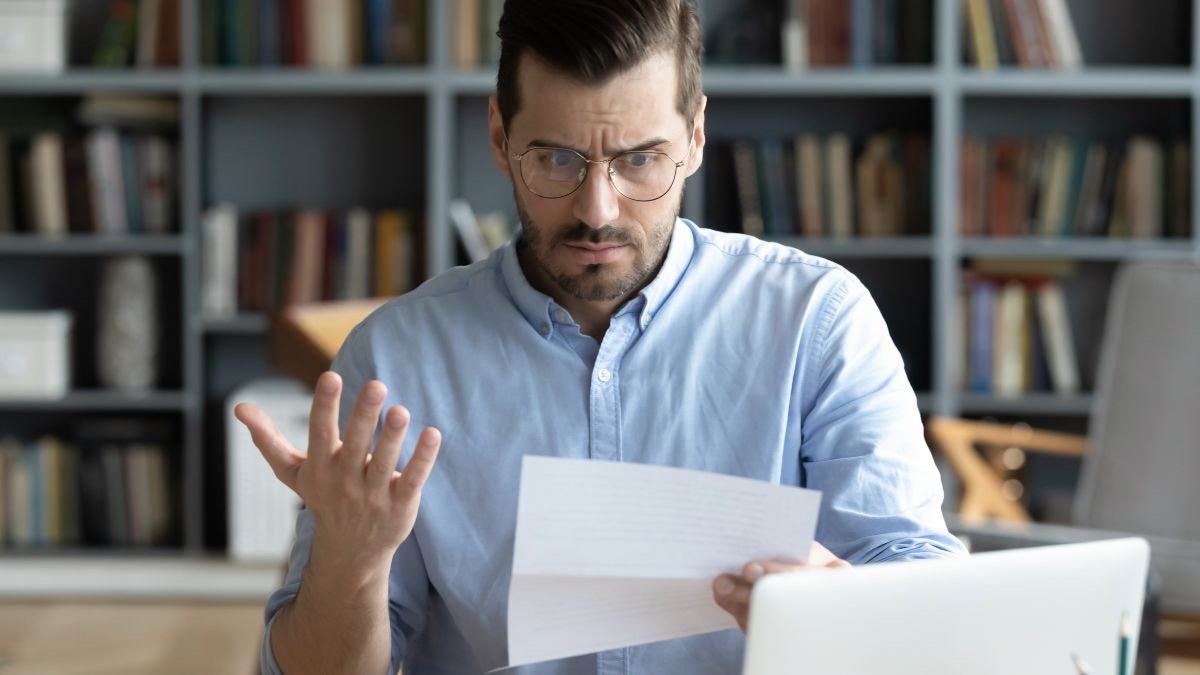 ¿Vacaciones fiscales? Así es cómo Hacienda se salta la norma y notifica a los autónomos