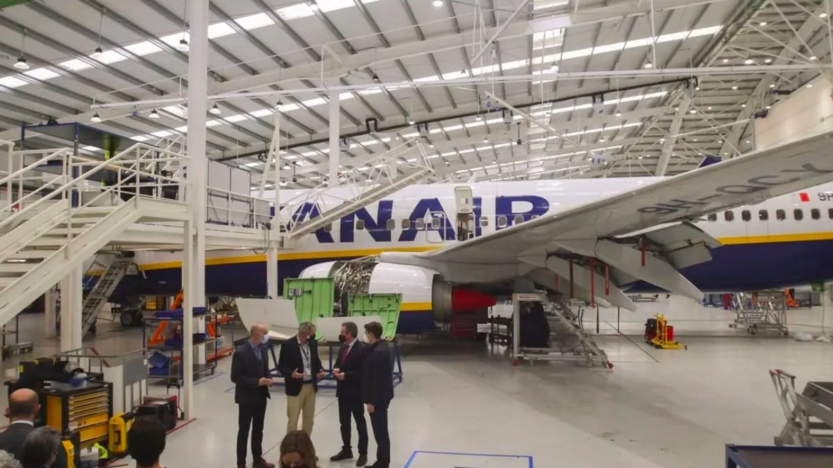 Ryanair abre el plazo de solicitud para conseguir una de sus 200 ofertas de empleo